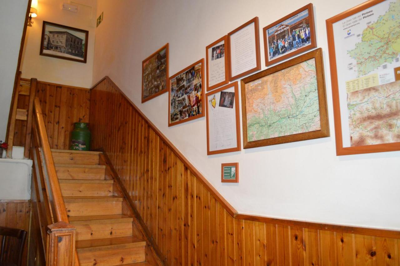 Hostal Pas De La Pera Aransá Extérieur photo