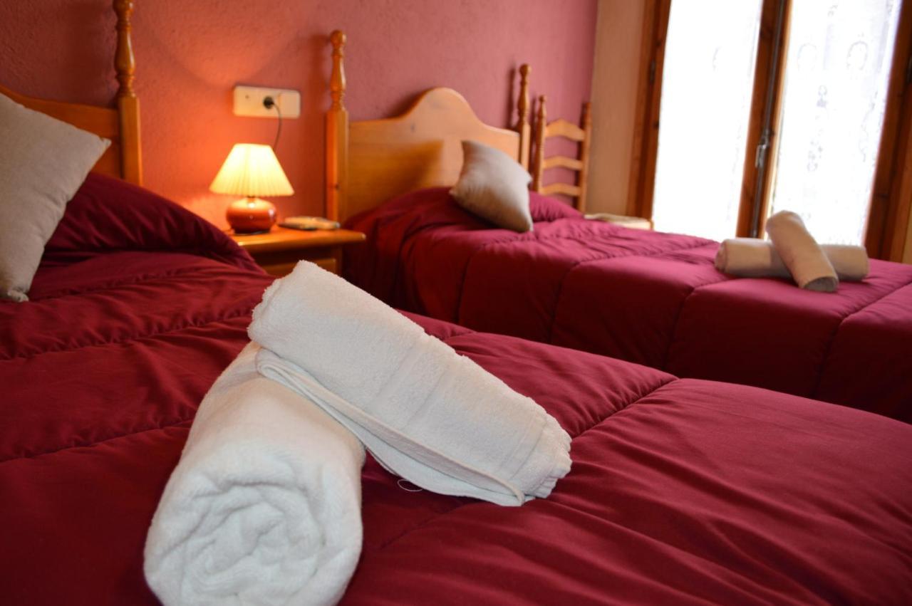 Hostal Pas De La Pera Aransá Extérieur photo